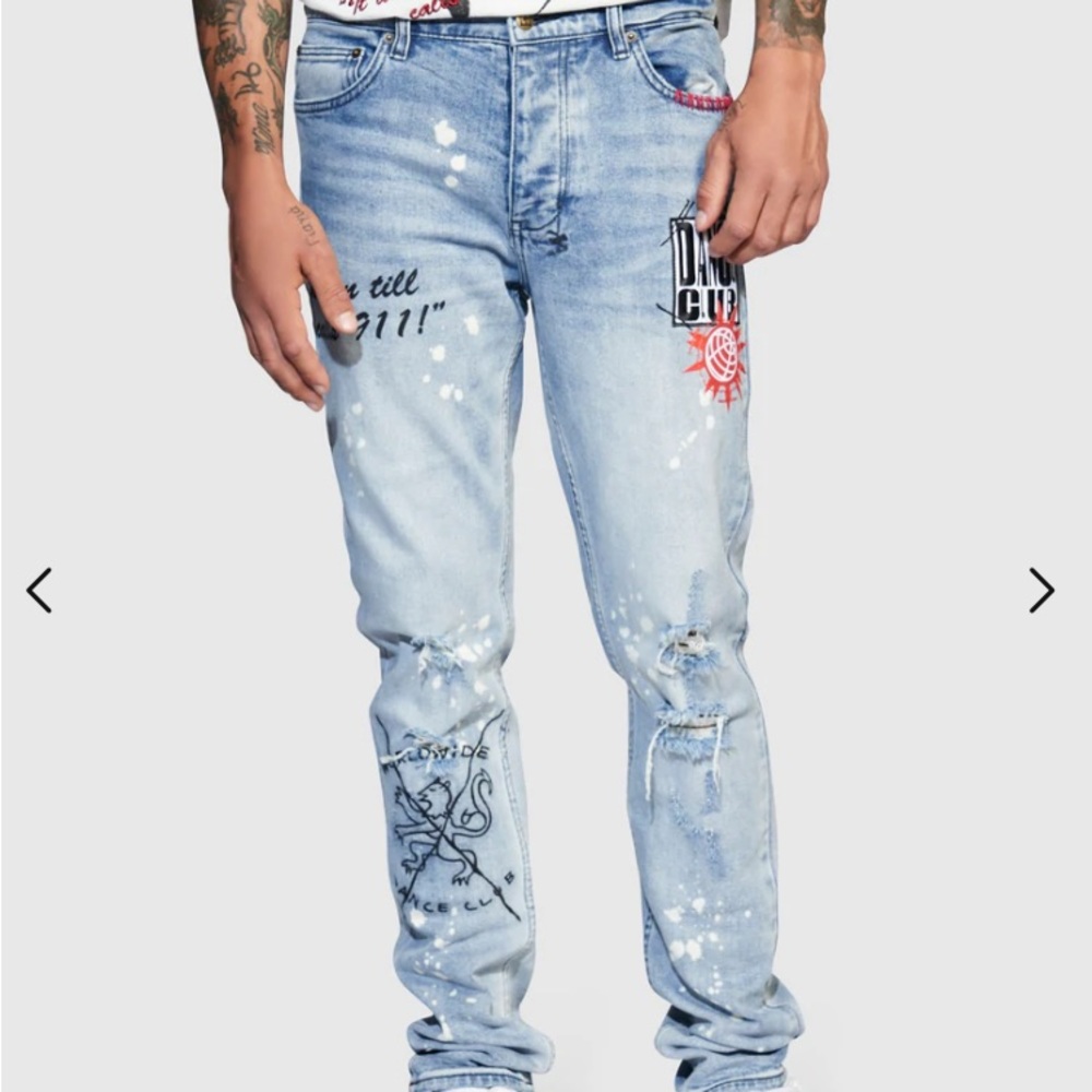 Bundle of 2 jeans and sweatpants can’t fit want to sell